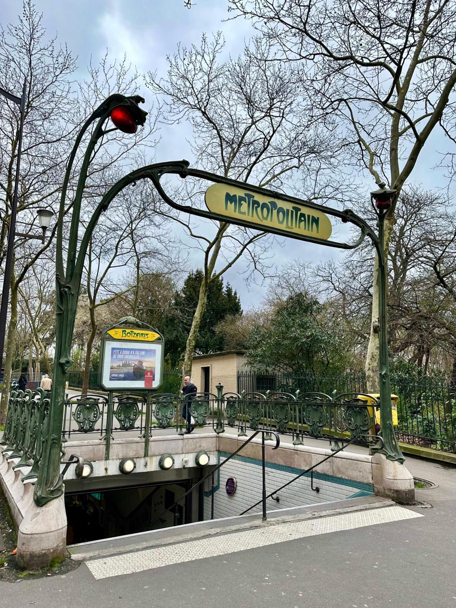 Apartment Stylish Duplex In Front Of Buttes-chaumont